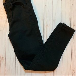 Black high waisted skinny jeans